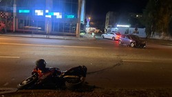 Мотоциклист сломал ногу в ДТП в Ставрополе