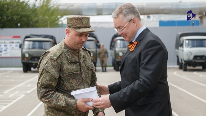 Глава Ставрополья передал военным ключи от антидроновых машин