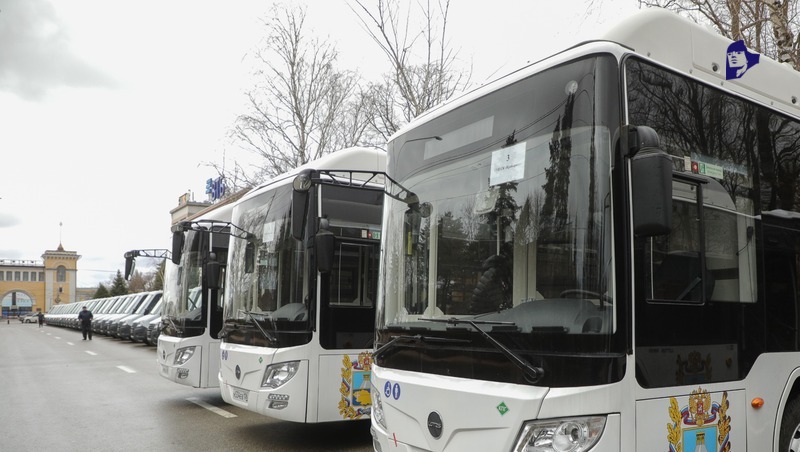 Пять новых автобусов выйдут на маршруты в Ставрополе 