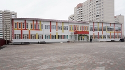 Глава Ставрополья оценил быстро возведённый модульный корпус школы №39