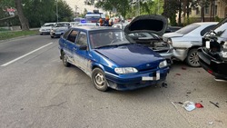Жительница Ставрополя стала виновницей ДТП с тремя машинами в краевой столице