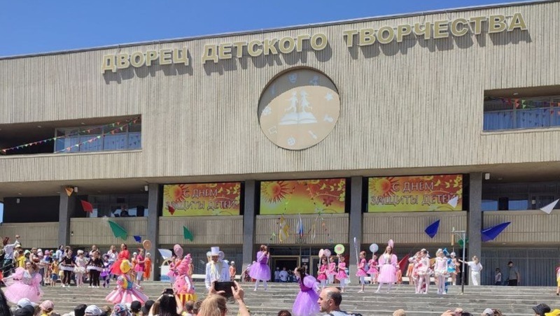 Дворец детского творчества в Ставрополе - Россия, Ставрополь, Достопримечательно