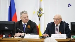 Губернатор Ставрополья обсудил с ветеранами создание Книги Памяти Героев труда