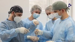 Врачи Ставрополья провели сложную операцию новорождённому