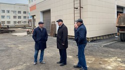 Глава минздрава посетил строящийся корпус детской крайбольницы в Ставрополе