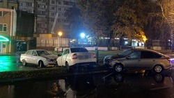 Проезд на красный свет светофора привёл к ДТП с двумя пострадавшими в Ставрополе