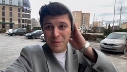 Мэрия Ставрополя организовала акцию ко Дню матери «Мам, я в шапке»