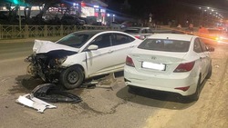 Два человека пострадали при столкновении двух автомобилей в Ставрополе
