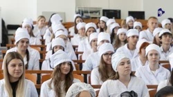 386 будущих медиков заключили целевые договоры на Ставрополье в минувшем году